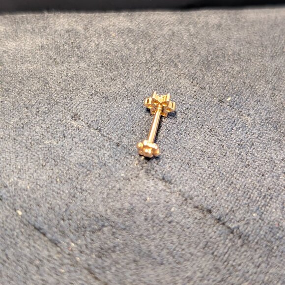 ***SOLD*** Diamond Flower Threaded Stud Earring Rose Gold 4.5mm MSRP $610 - Picture 3 of 9